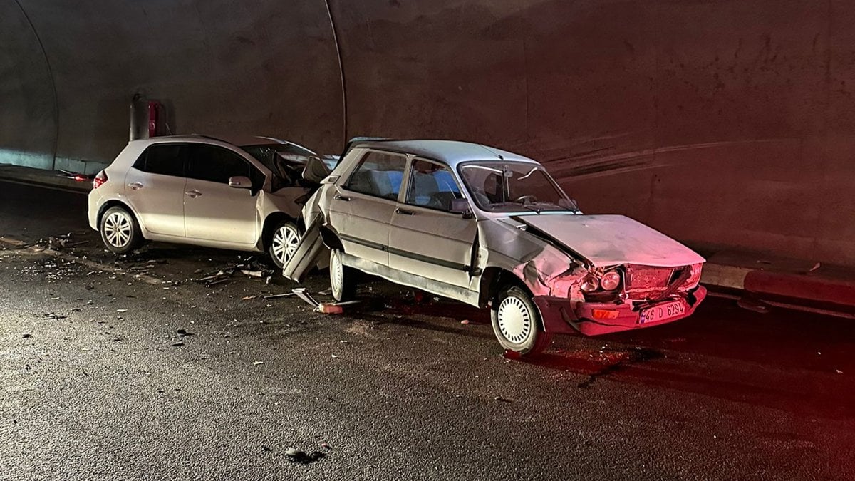 Kahramanmaraş’ta tünelde zincirleme kaza: 1’i ağır 5 yaralı