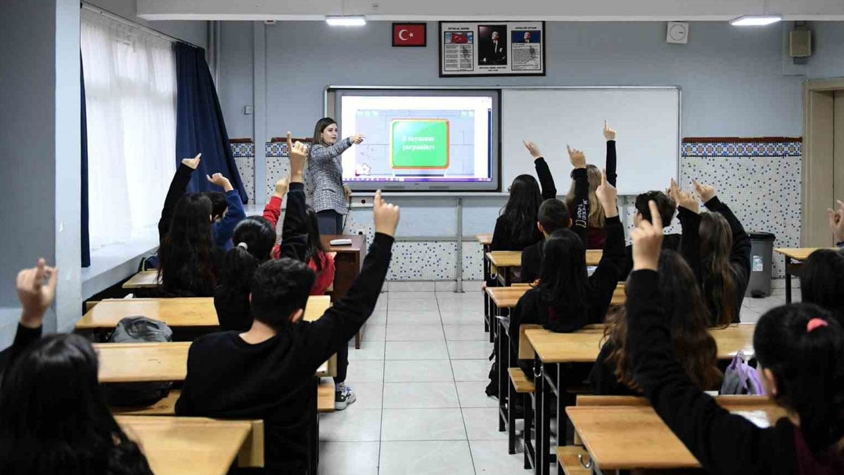 Sözleşmeli öğretmen ataması başvuruları için tarih belli oldu