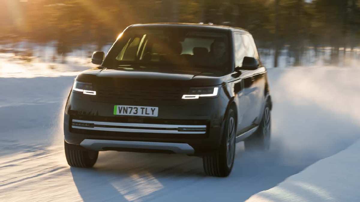 Range Rover almak hayalde kalmayacak! Elektrikli Range Rover kutuplara meydan okudu!