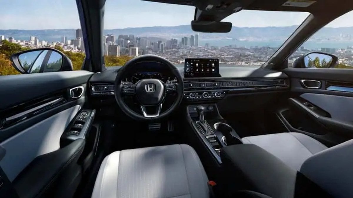 2025 Honda Civic’i görenler gözlerine inanamıyor! Bugüne kadar yapılmış en hızlısı: Spor araba tadında aile aracı