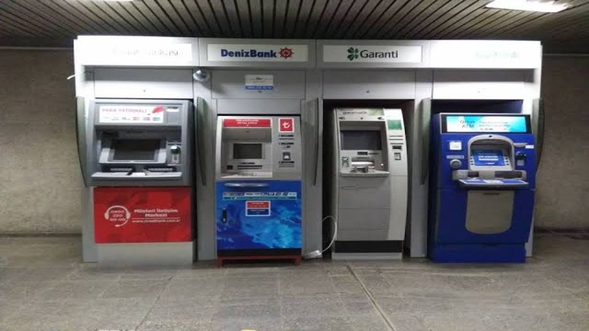 ATM’de bu hatayı yapan yandı! Artık kartı hemen yutuyor