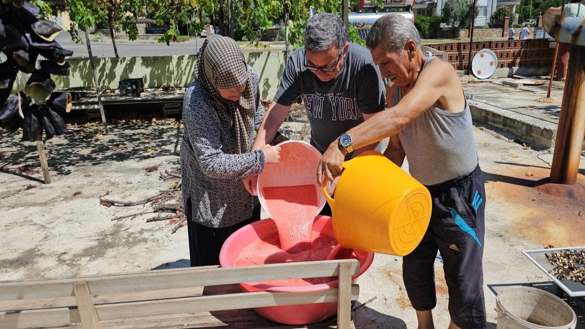 Bir haftalık işi yarım saatte bitiriyor, paraya para demiyor! Pratik zekası ekmek kapısı oldu