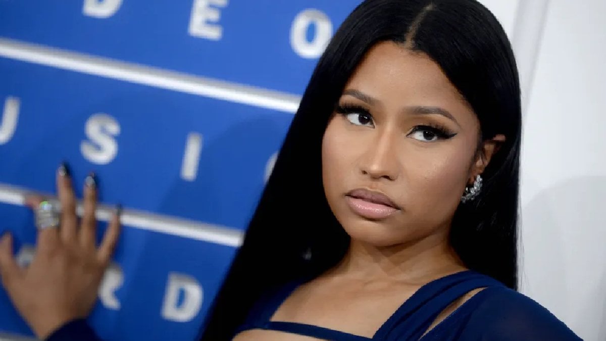 Nicki Minaj gözaltına alındı