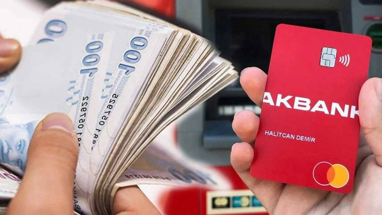 Akbank’ta hesabı olanlara büyük şok! Sosyal medya ayağa kalktı