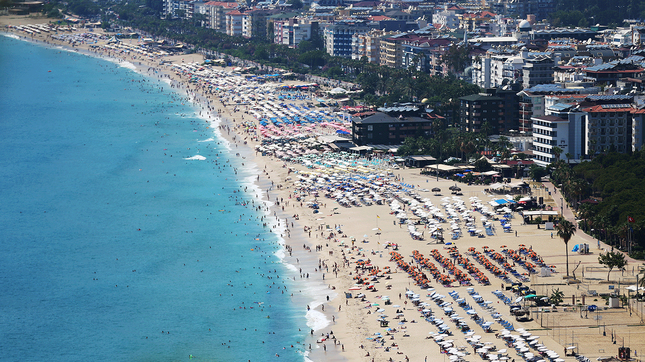 Antalya’daki otellerde ‘Kurban Bayramı’ yoğunluğu: Yüzde 80’i şimdiden doldu