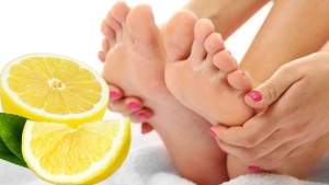 Ayak altına limon sürmek o sorunu kökten çözüyormuş: Ayak altına limon sürmenin faydaları nedir?