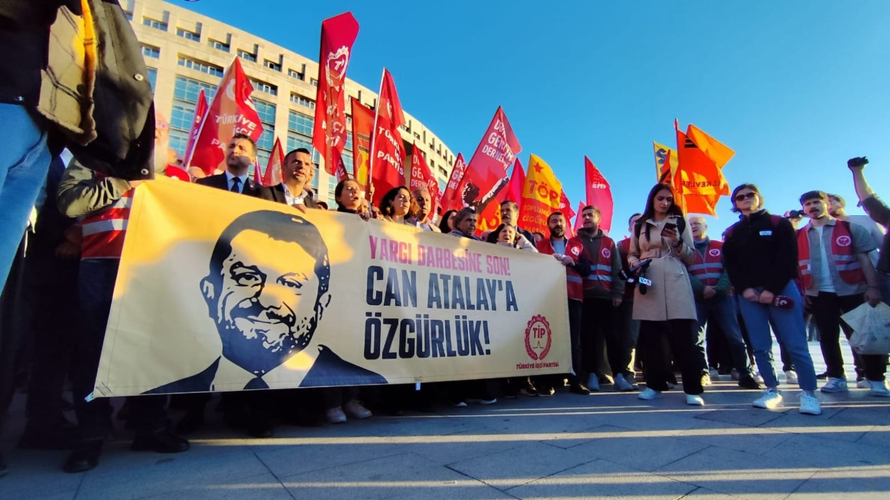 Can Atalay için özgürlük eylemi: ‘Pazarlık yürütmüyoruz, adalet istiyoruz’