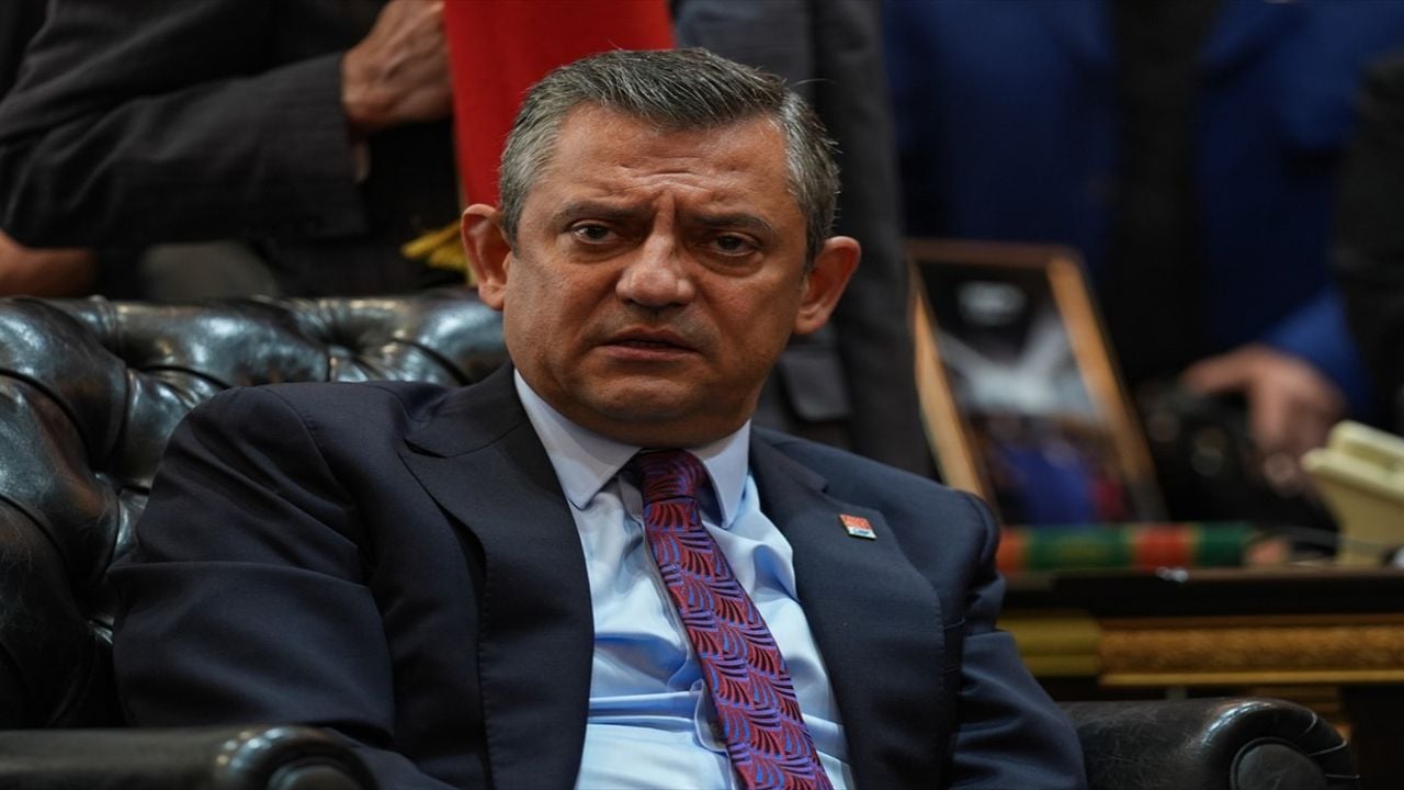 CHP lideri Özgür Özel’den ‘kamuda tasarruf paketi’ değerlendirmesi: “Saray ilk kez genelge kapsamında”