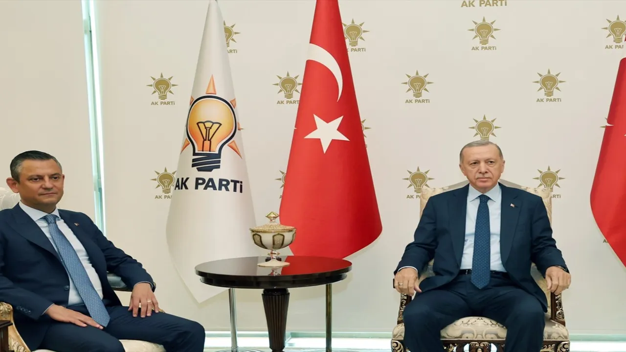 CHP Lideri Özgür Özel’le yaptığı görüşme sonrasında Erdoğan’dan ilk açıklama geldi