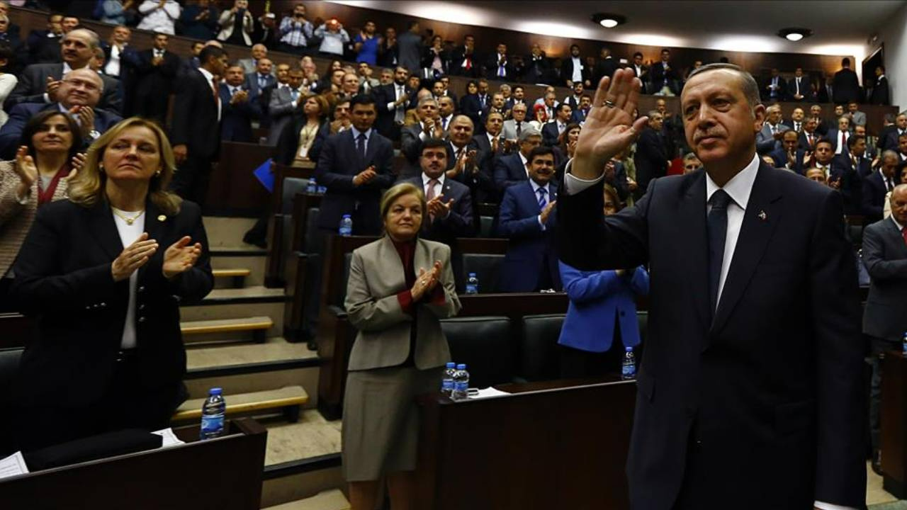 Kulis: AKP’de yerel seçim yenilgisinin faturası kesilmeye başlandı, seri istifalar yolda