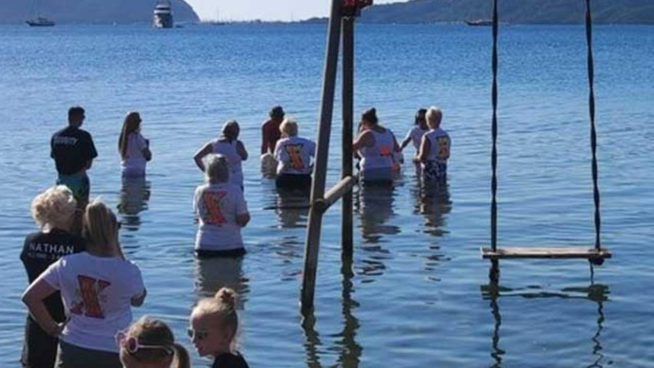 Marmaris’te ilçe sağlık müdürlüğünü harekete geçiren olay! Ölen turistin küllerini denize döktüler…