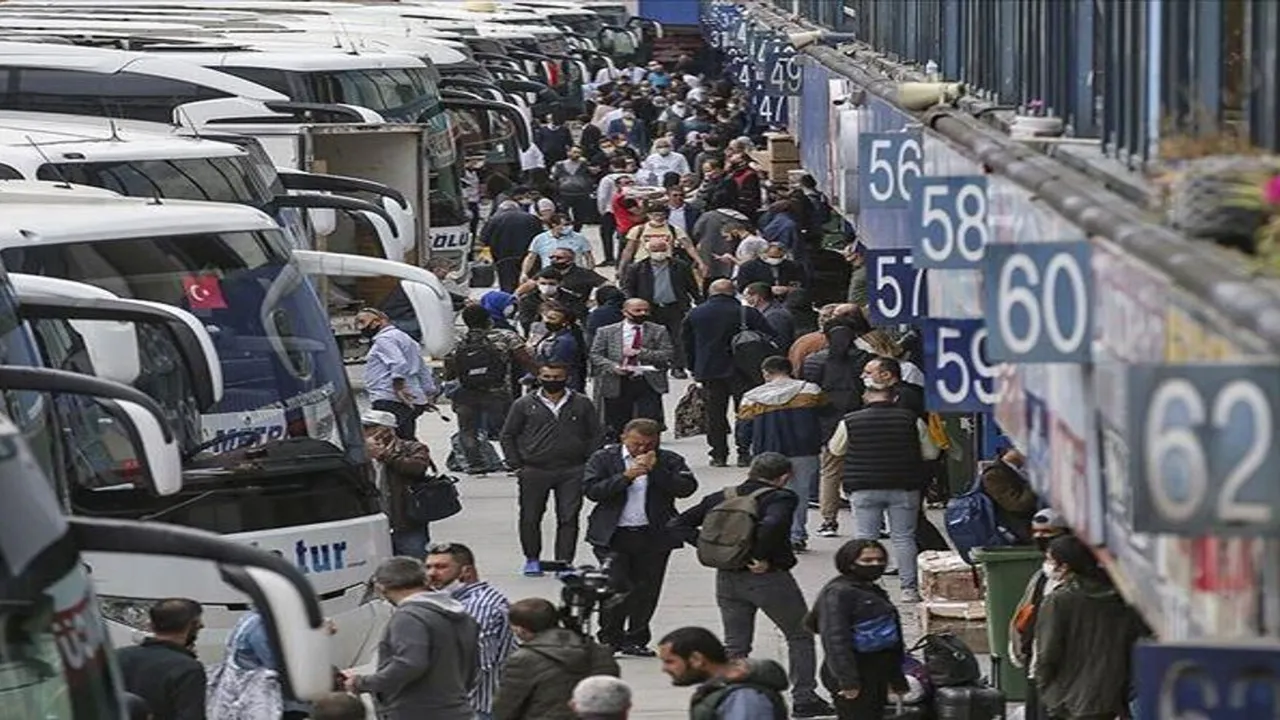 Nisan ayında en çok ulaşımın fiyatı arttı: Kara yolu taşımacılığında yüzde 34.24’lük artış