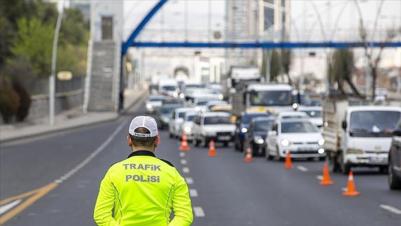 Trafiğe çıkacaklar dikkat: Ankara’da bazı yollar kapatılacak