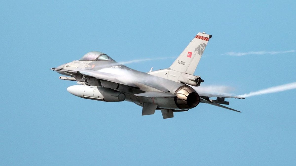 Türk F-16 uçakları, NATO Hava Polisliği görevine destek verdi