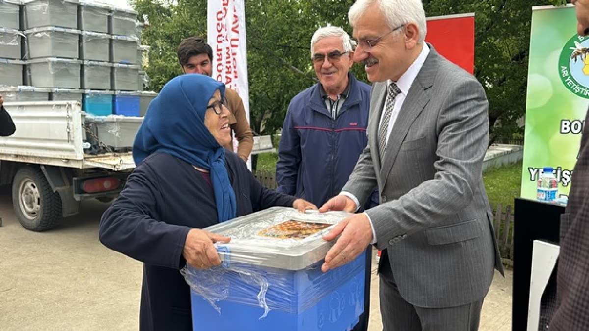 Üretici koşa koşa gitti! Türkiye’nin doğa harikasında tamamen ücretsiz dağıtıldı, herkes kuyruk oluşturdu! Verimi yüksek oluyor