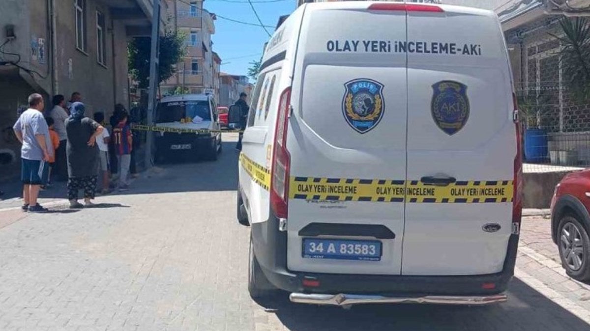 Korkunç olay! 10 yaşındaki çocuk 4 katlı binanın balkonundan düştü