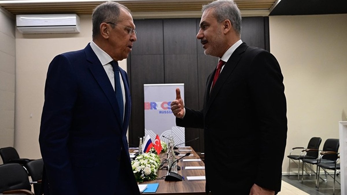 Dışişleri Bakanı Fidan, Rusya Dışişleri Bakanı Lavrov ile görüştü