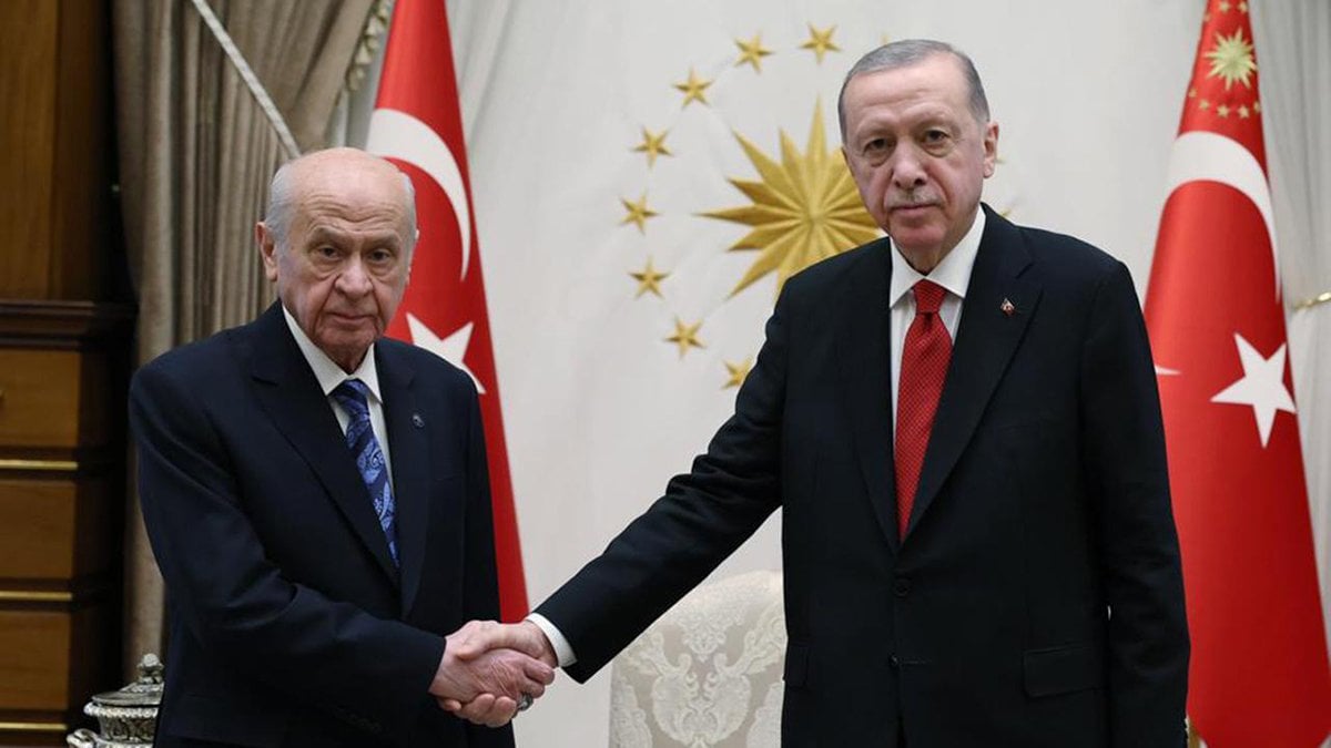 Erdoğan ve Bahçeli görüşecek iddiası: İttifak ve iç çekişmeler masada