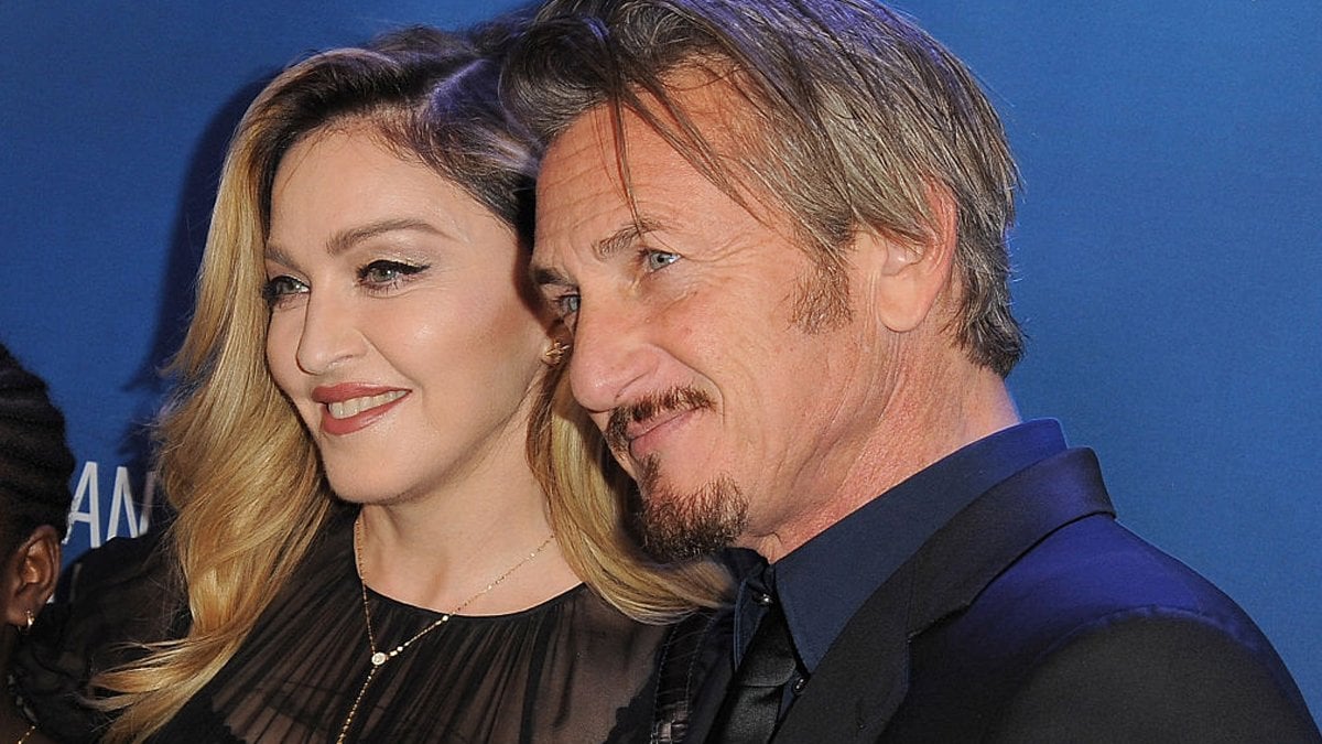 Sean Penn açıkladı: Madonna’ya şiddet uyguladı mı?