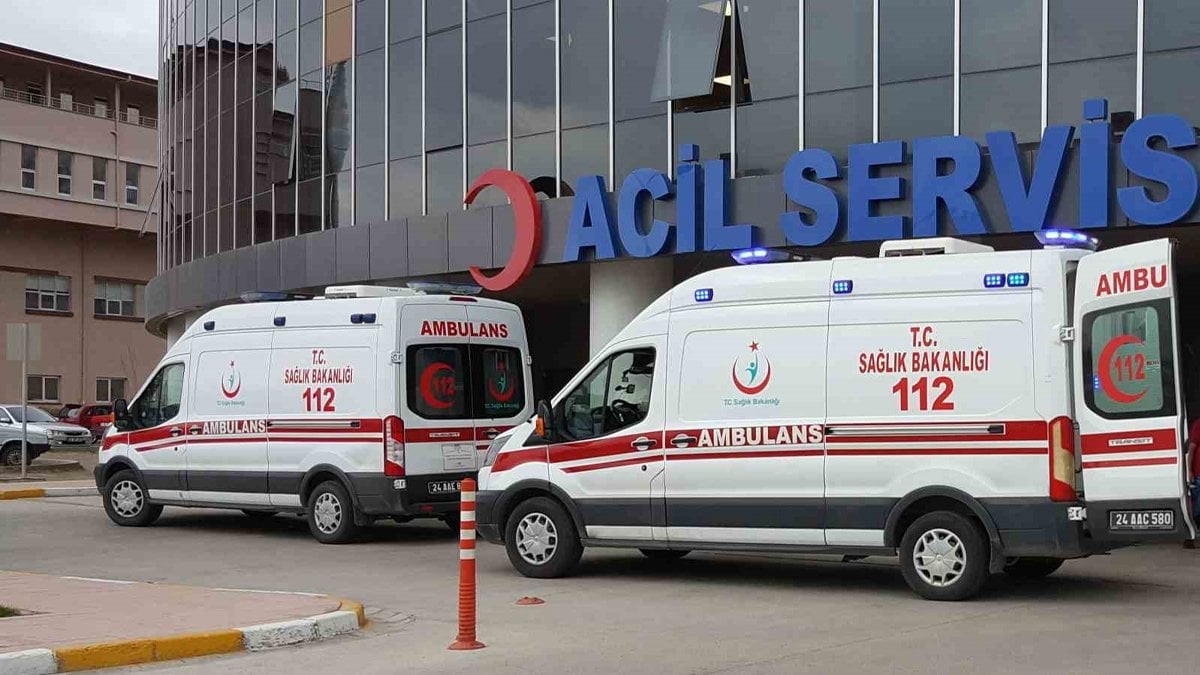 Erzincan’da kaza: Aynı aileden 9 yaralı