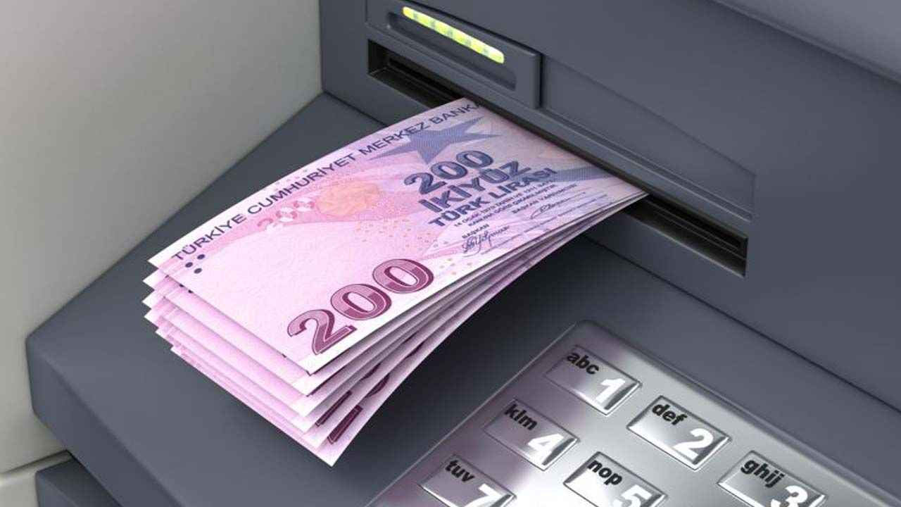 Bankadan gençlere müjde: 19 Hazirana kadar başvuru yapana bayram harçlığı verilecek!