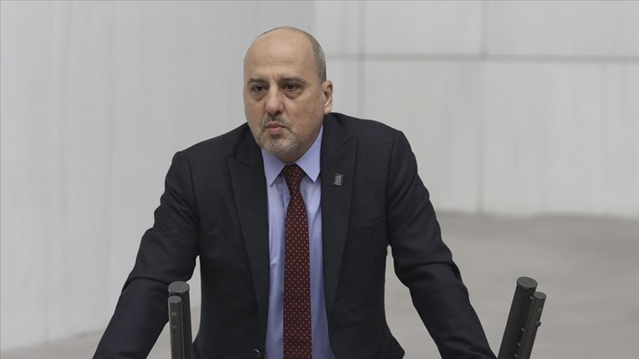 Ahmet Şık hastaneye kaldırıldı: TİP’ten Şık’ın sağlık durumuna dair açıklama