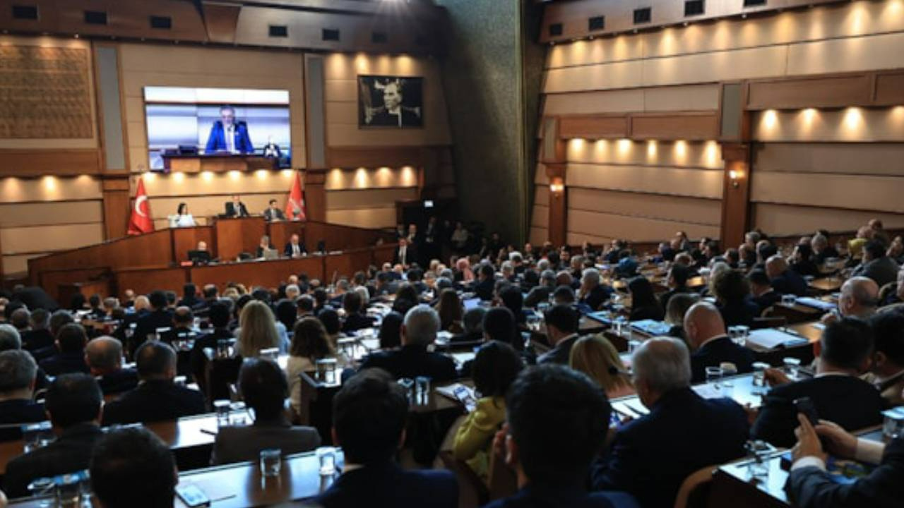 AKP karşı çıktı; İBB’nin önceki dönem tahsis edilen 3 arazisi daha geri alındı