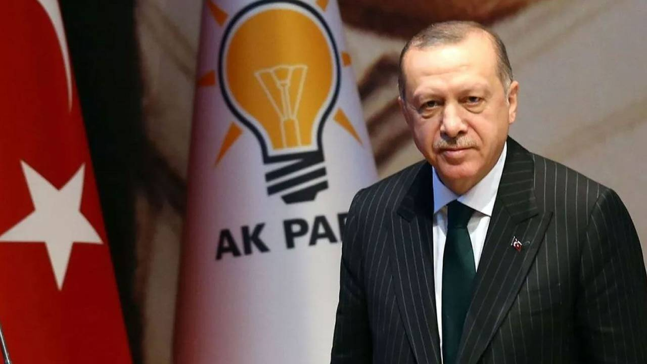 AKP’de ‘değişim’ hareketliliği: İstifaları istenecek