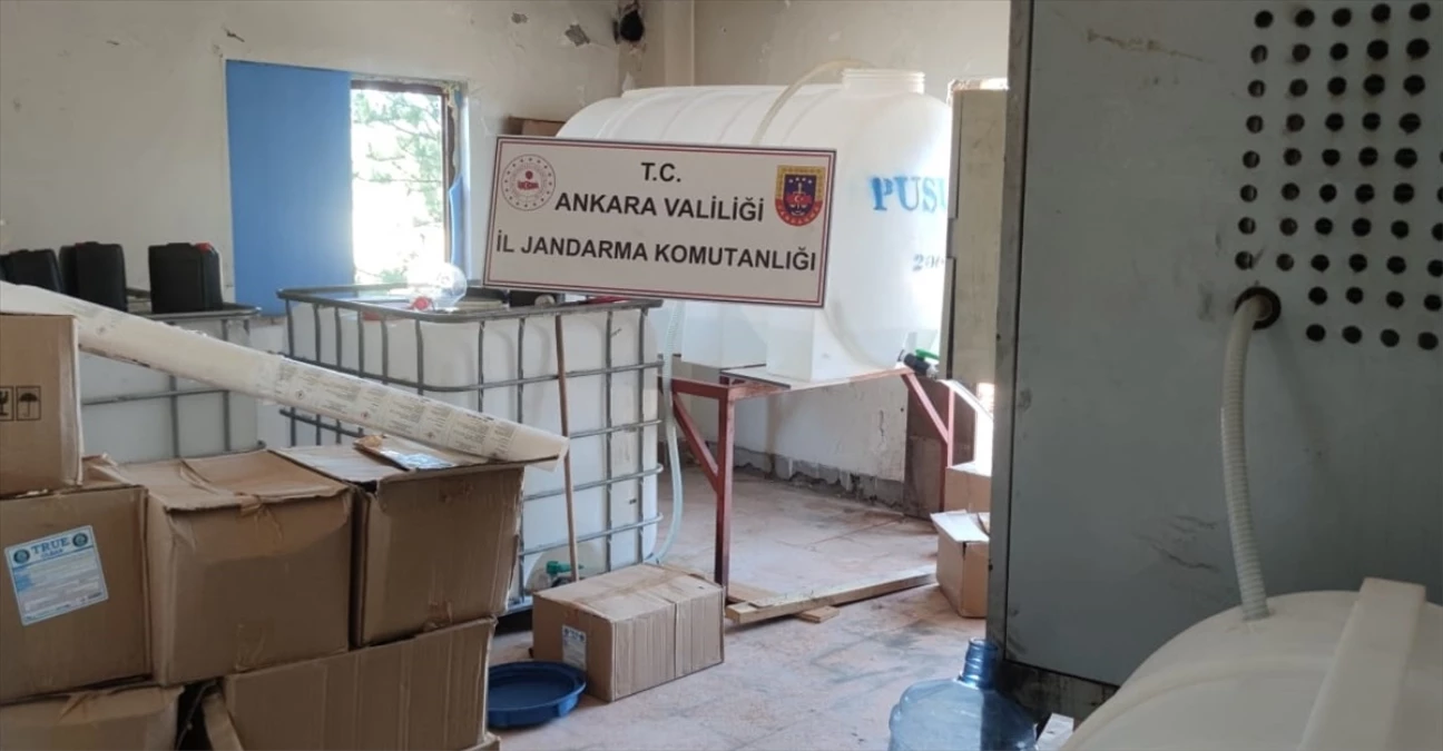 Ankara’da 5 Bin 760 Litre Sahte Etil Alkol Ele Geçirildi