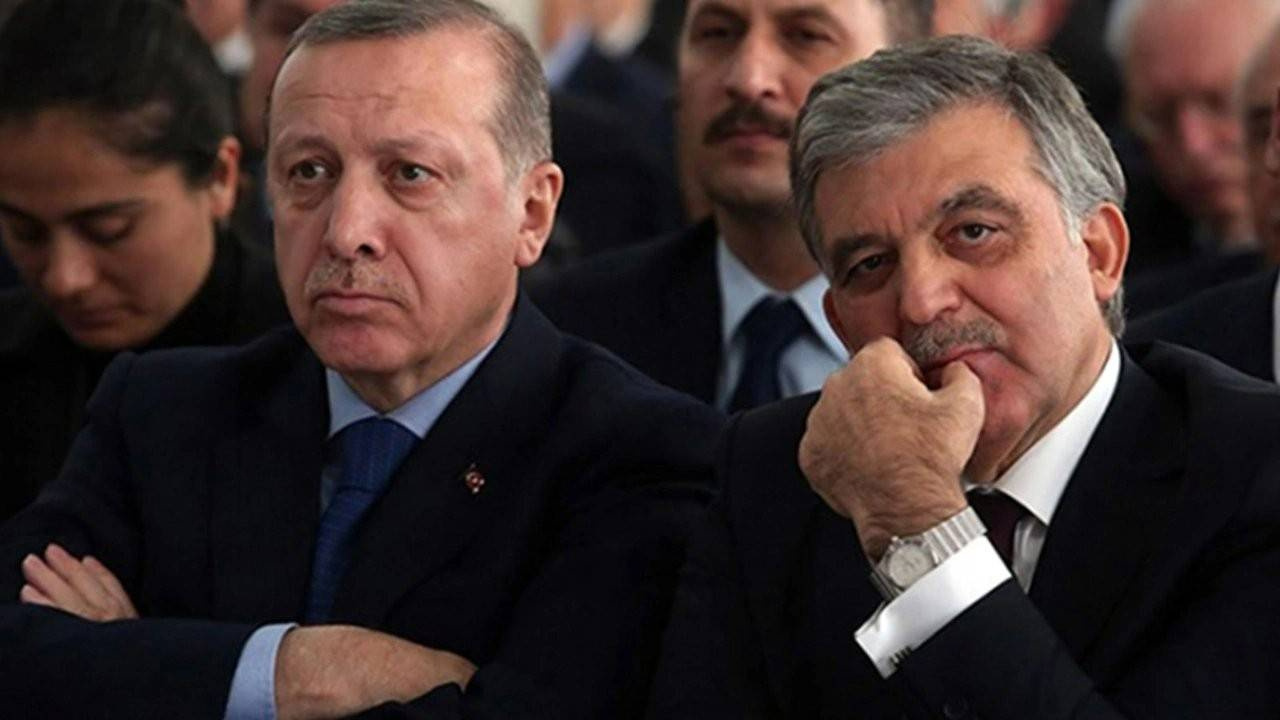 Ankara kulisleri: Birleşecek üç partinin başına geçmeyi planlayan Abdullah Gül, Erdoğan’ı aradı