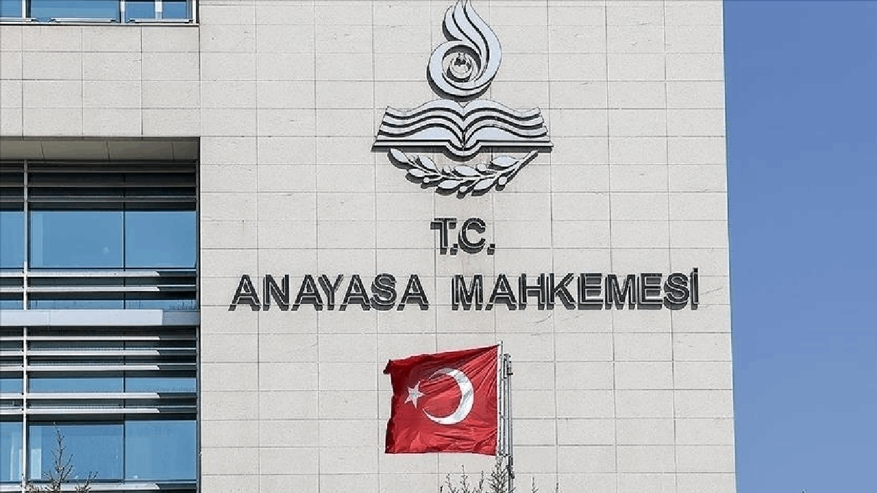 AYM üniversite rektörlerinin ‘Cumhurbaşkanı’ tarafından atanmasına ‘dur’ dedi… ‘Anayasa’ya aykırı’