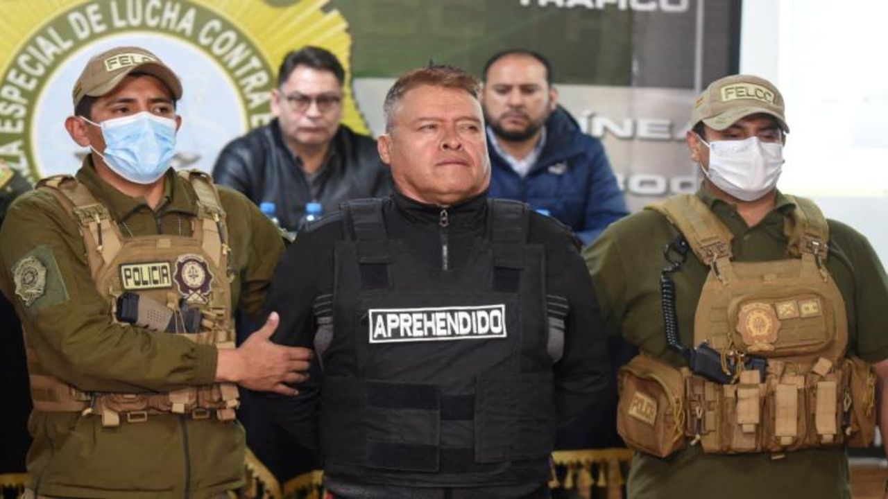 Bolivya’da eski Komutanlar darbe girişimi suçlamasıyla tutuklandı!