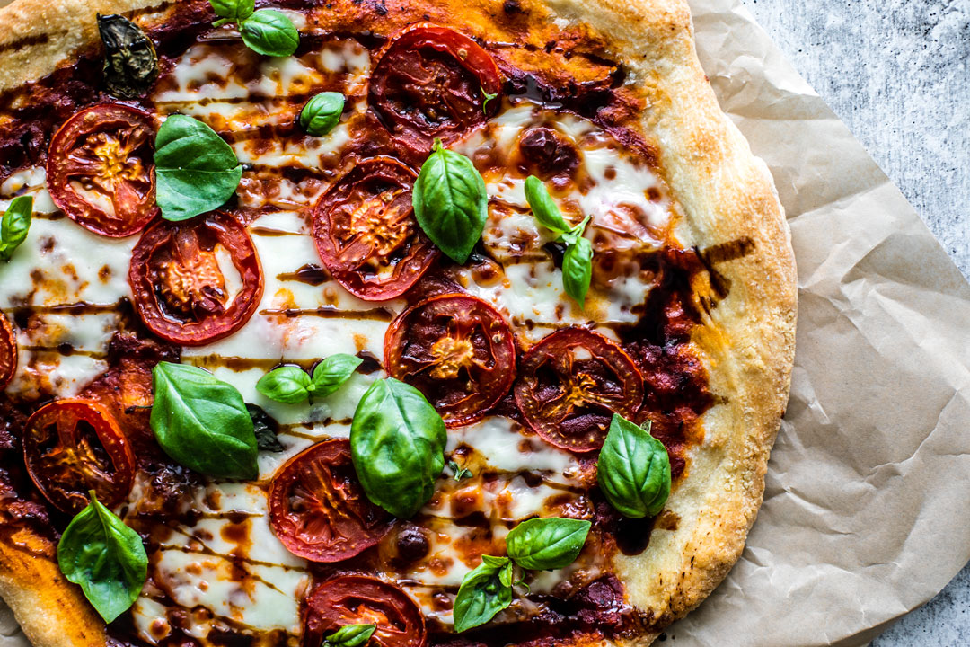 Easy Caprese Pizza - Killing Thyme