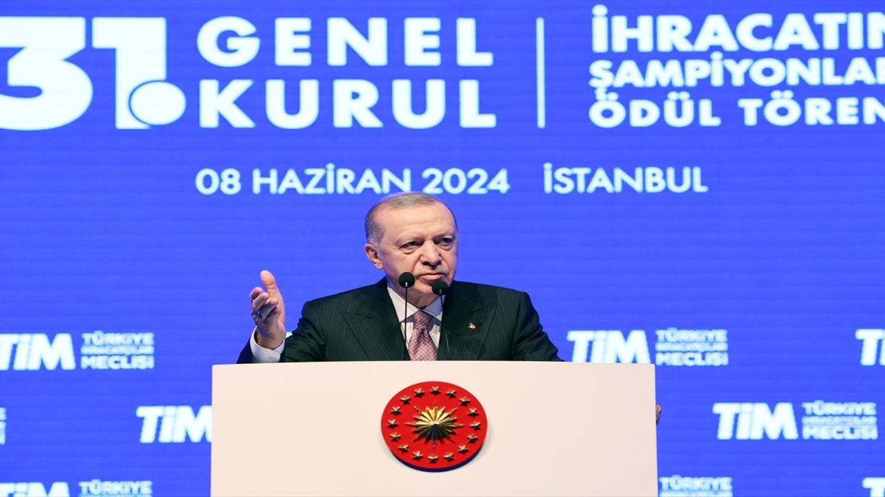 Cumhurbaşkanı Erdoğan’dan enflasyon yorumu: “En zorunu geride bıraktık”