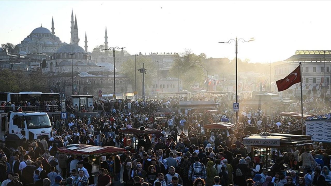 İstanbul’daki yabancı sayısına dair yeni veriler açıklandı! İşte detaylar