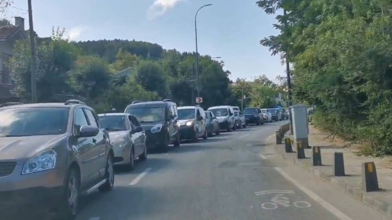 İstanbullular akın akın geldi, trafik altüst oldu