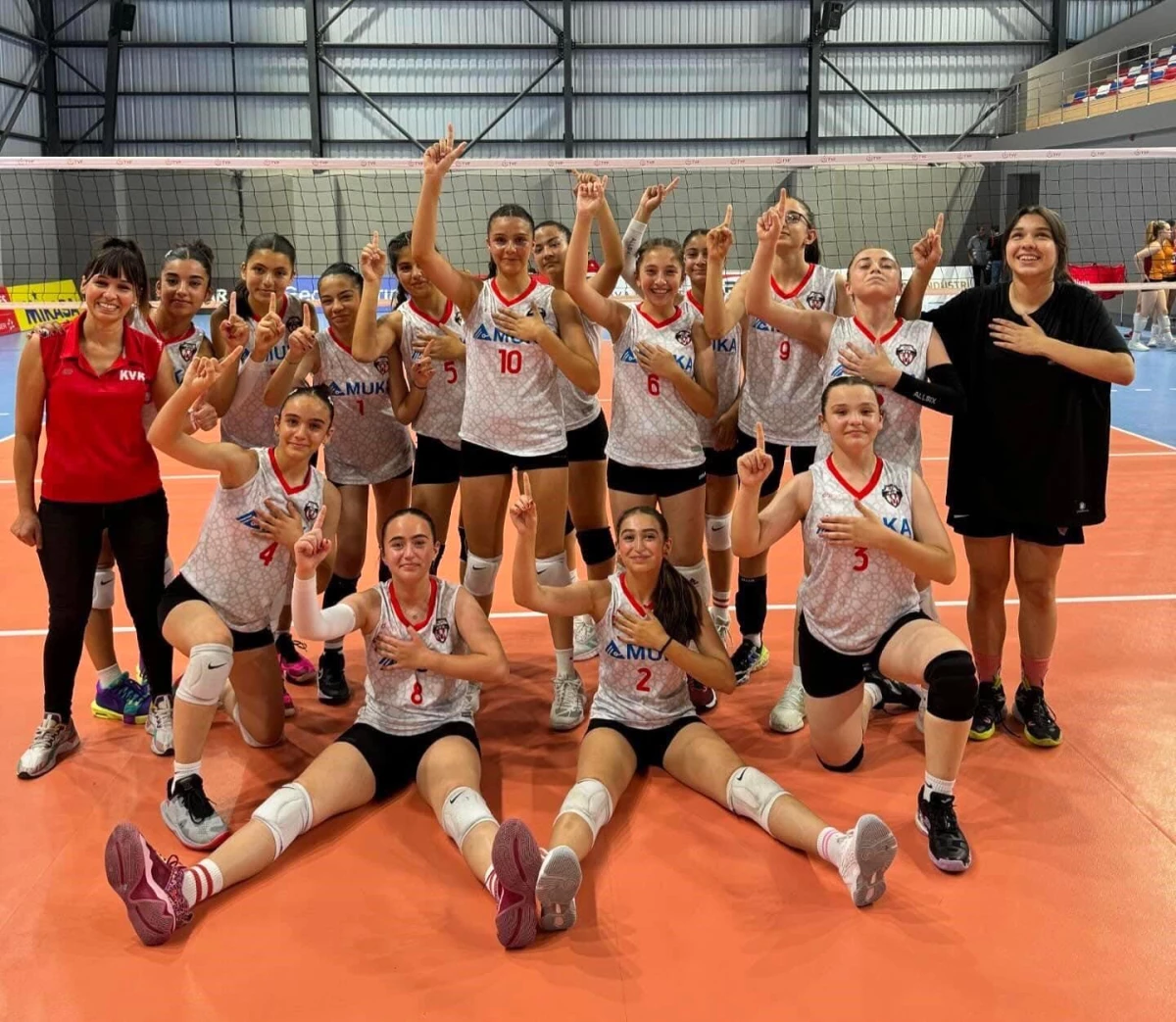 Kayseri Voleybol Kulübü Çeyrek Finale Yükseldi