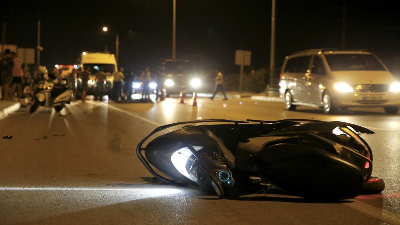 Muğla Fethiye’de feci trafik kazası! Motosiklet ile otomobil çarpıştı: 1 ölü, 1 yaralı