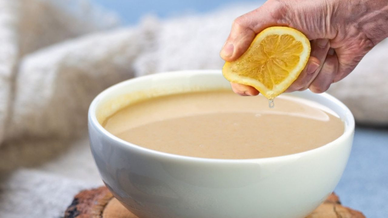 Tahinin içine birkaç damla sıkın ve kaşıklayın: Meğer o sorunlardan kurtulmanın sırrı tahin ve limon ikilisindeymiş. Tahin limon ikilisinin faydaları nelerdir?