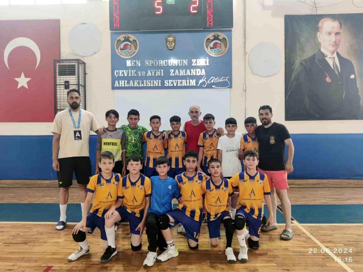 Afyon Gençlik ve Spor Kulübü Türkiye Hentbol Şampiyonası’nda başarılı