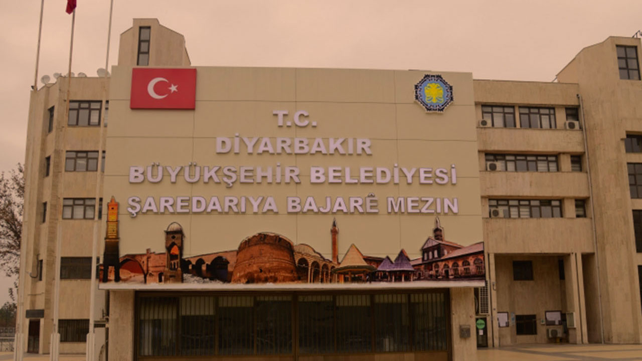 Yeni Şafak’ın ‘Kandil Diyarbakır’a kayyım atamış’ haberine suç duyurusu