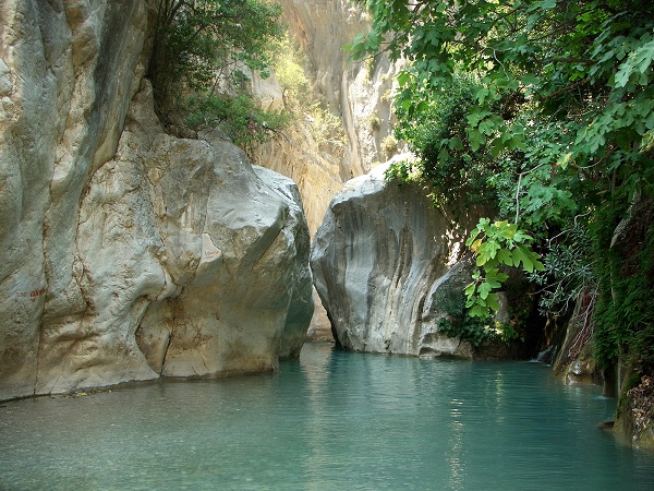 Türkiye'de Bulunan Baş Döndüren Güzellikteki 22 Kanyon | ListeList.com