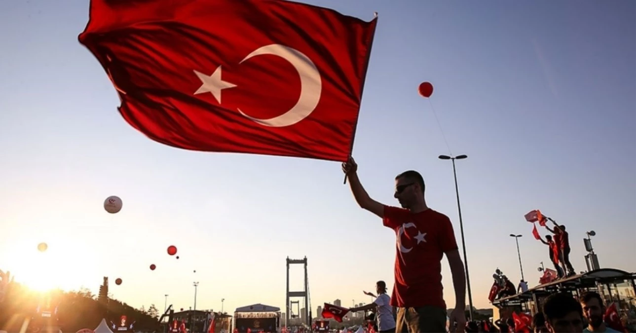 15 Temmuz’da toplu taşıma ücretsiz mi? İstanbul, Ankara, İzmir’de toplu taşıma ücretsiz olacak mı?