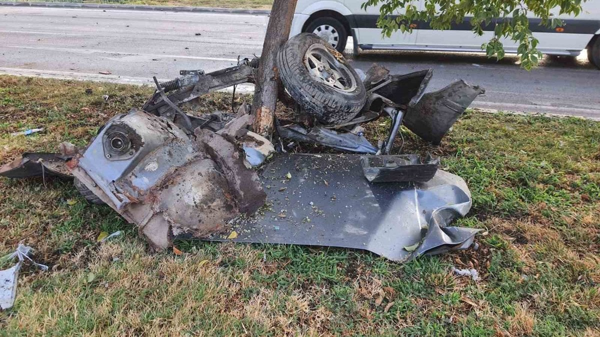 Freni patlayan otomobil bin parçaya bölündü: 2’si ağır 5 yaralı