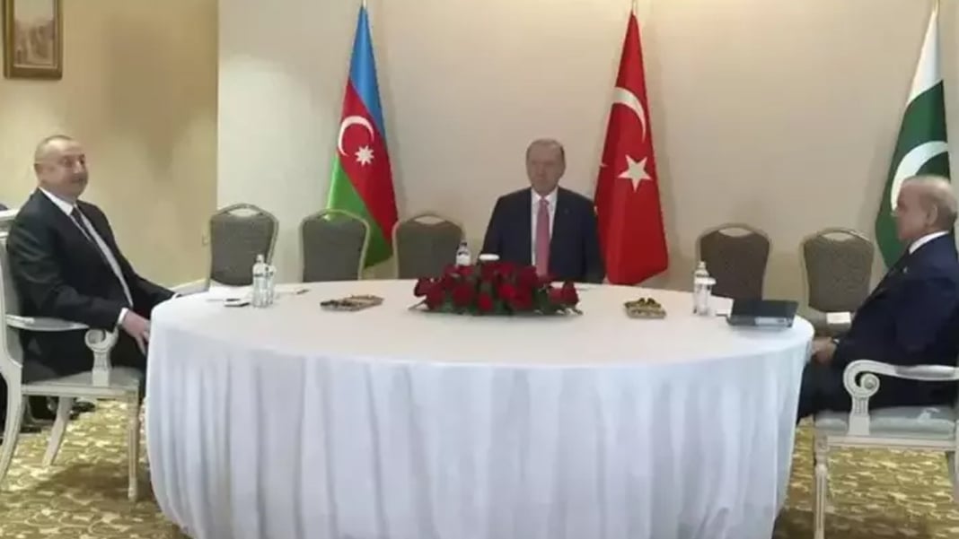 Erdoğan Astana’da Aliyev ve Şerif ile görüştü