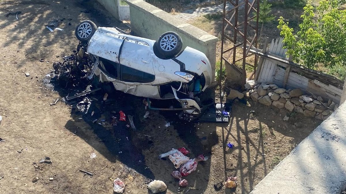 Erzurum’da feci kaza! Otomobil 5 metreden uçtu: 3 ölü, 4 yaralı