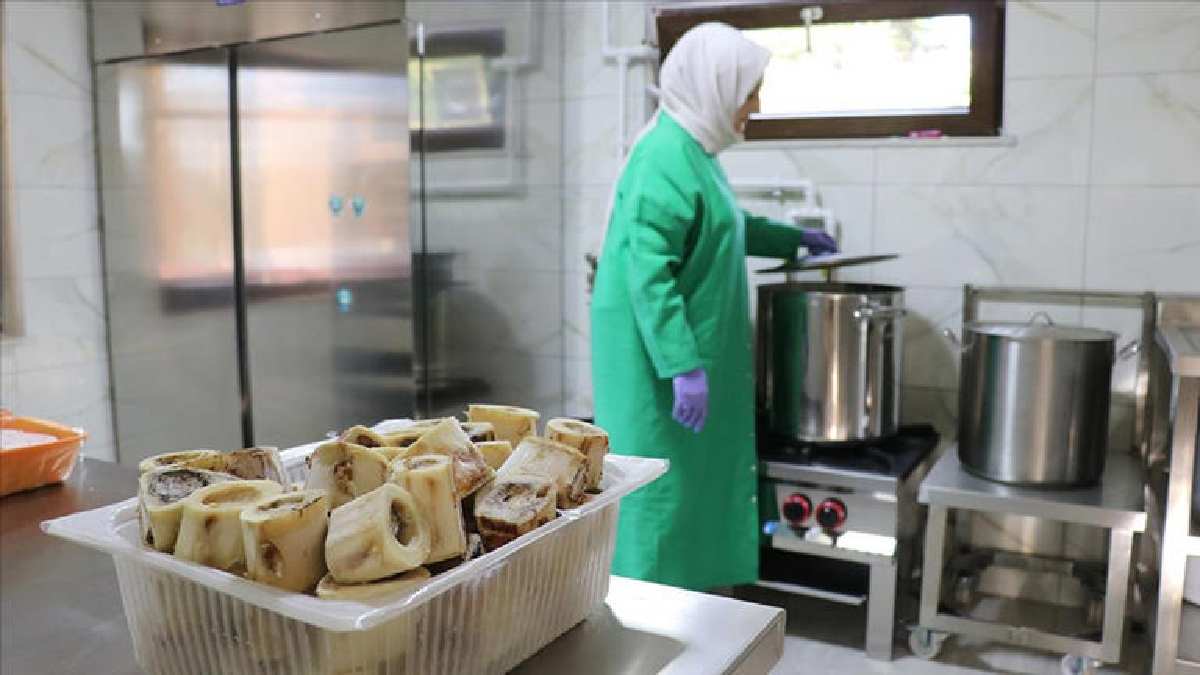 Önce kendini iyileştirdi şimdi Türkiye’yi! Tencereyi büyütmek yetmedi şimdi kazanlarda kaynatıyor! Taleplere yetişmek zor oluyor