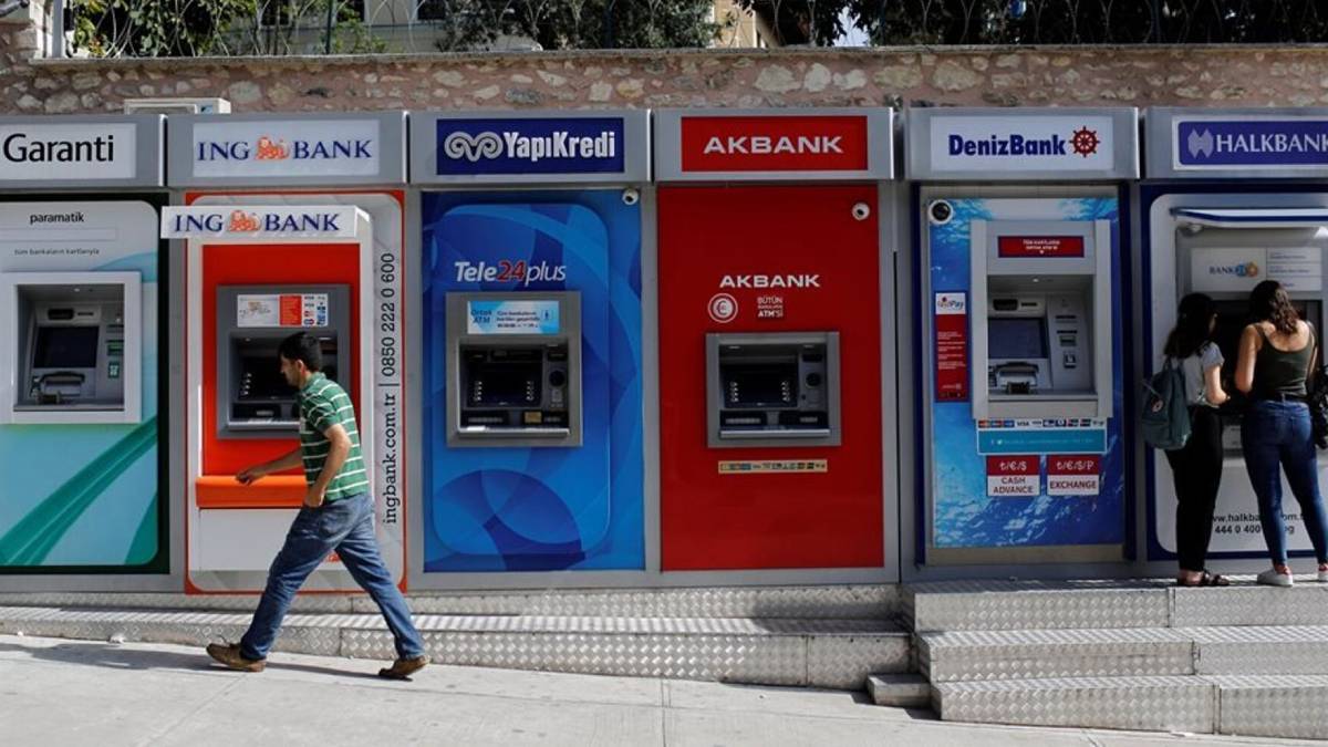 Türkiye’nin ünlü bankası son anda satılmaktan kurtuldu! Araplar apar topar İstanbul’a geliyor: BDDK son dakika olarak duyurdu