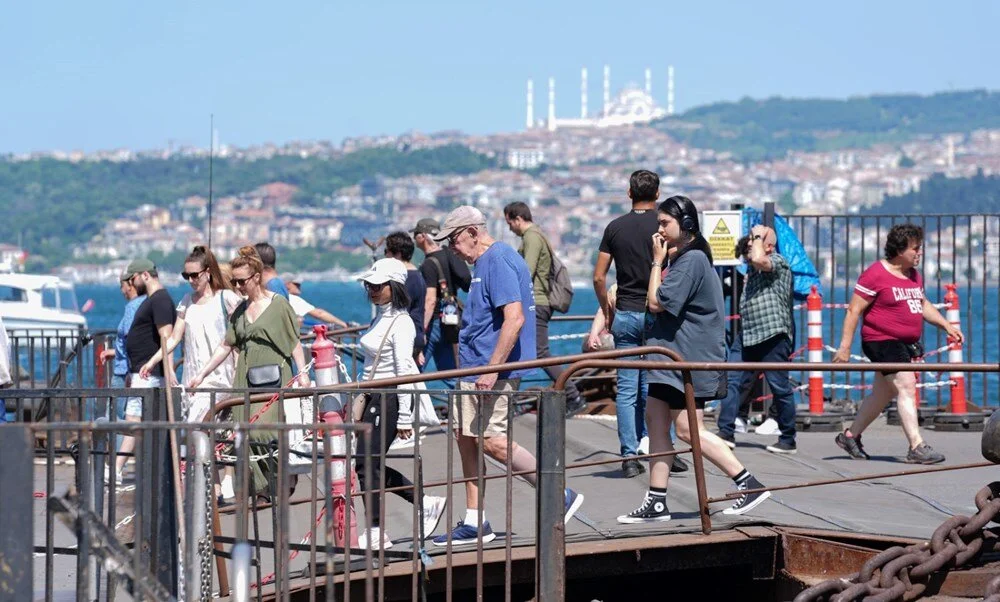 Salı günü etkili olacak! Mutlaka önlem alın: Öğle saatlerinde sakın dışarı çıkmayın