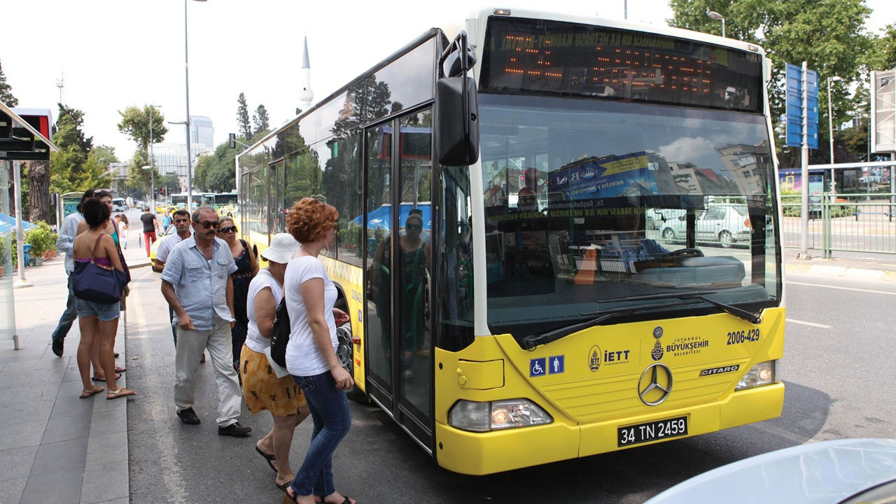 İstanbul’da Öğrenci Ulaşım İndirimi İçin Yaş Sınırı Getirildi